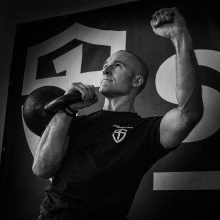 Pavel Macek, Master StrongFirst Instructor, auteur sur StrongFirst