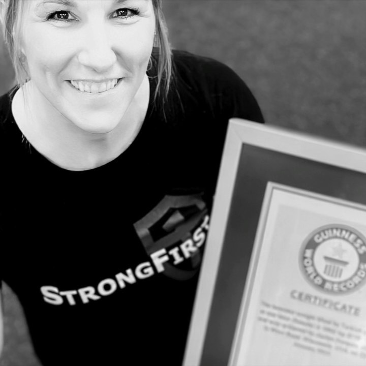 [ARTICLE] How I trained to become a Guinness World Record Holder

>>> CLICK THE LINK IN THE BIO! 

 “‘Strength has a greater purpose.’ The very famous words of our leader, Pavel Tsatsouline, ran through my mind over and over. I had lost my older brother to suicide the Summer of 2021 and felt a burning desire to ‘do something about it.’ That’s when I found an organization at West Bend High School called The Youth Impact Club (YIC). 

This suicide prevention club works to educate high schoolers on suicide and mental health. Jackie Schmoldt created the club after losing her son to suicide in 2019. 

I was excited to have found a local organization that I could support and decided to use my World Record attempt as a fundraiser. The Guinness World Record (GWR) I was attempting to break was the female record for ‘The Heaviest Weight Lifted by Turkish Get-up in One Hour.’”

–Jackie Michaels Vazquez @jackiejvazquez , Iron Maiden, Sinister, SFG I/SFL/SFB

#strongfirst #guinnessworldrecord #bestrongfirst